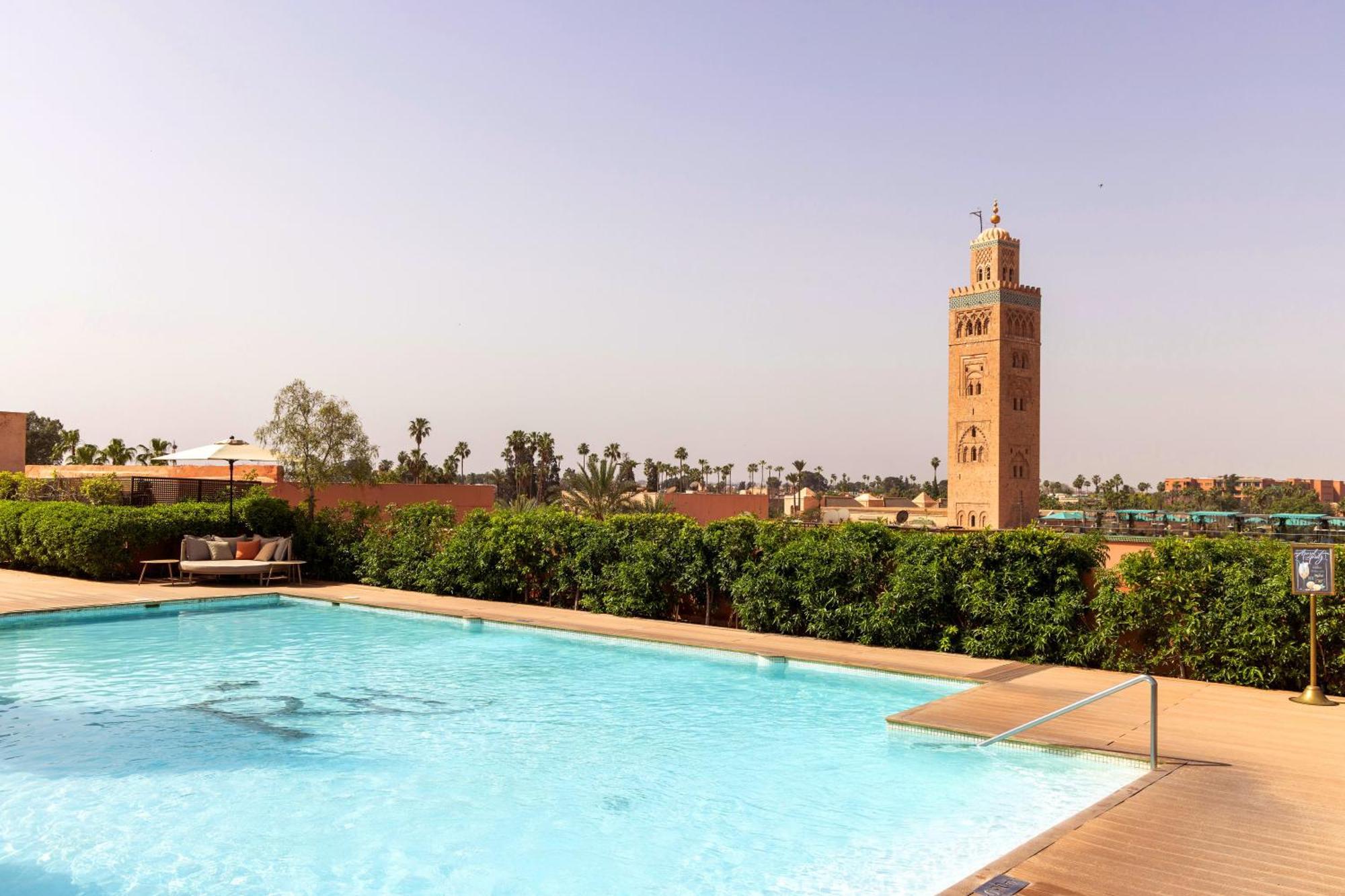 Les Jardins De La Koutoubia Hotel Marrakesh Ngoại thất bức ảnh The swimming pool at the hotel